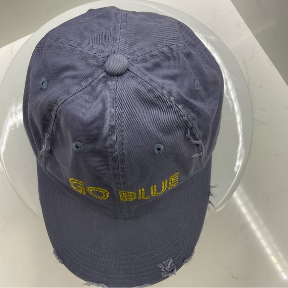 Go Blue distressed strapback hat - Picture 5 of 7